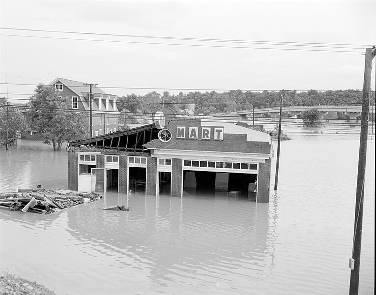 File:IGA hit hard by Hurricane Agnes (7790610282).jpg