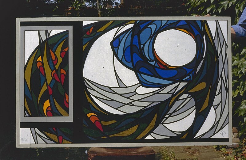 File:Interieur kapel, gebrandschilderd glas- "Psalm 68", van beeldend kunstenaar Ted Felen, 1985 - Nijmegen - 20359151 - RCE.jpg