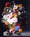 Jean-Georges Hirn, Bouquet de fleurs sur une table en marbre.jpg