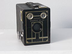 Kodak Target Brownie Six 20.jpg