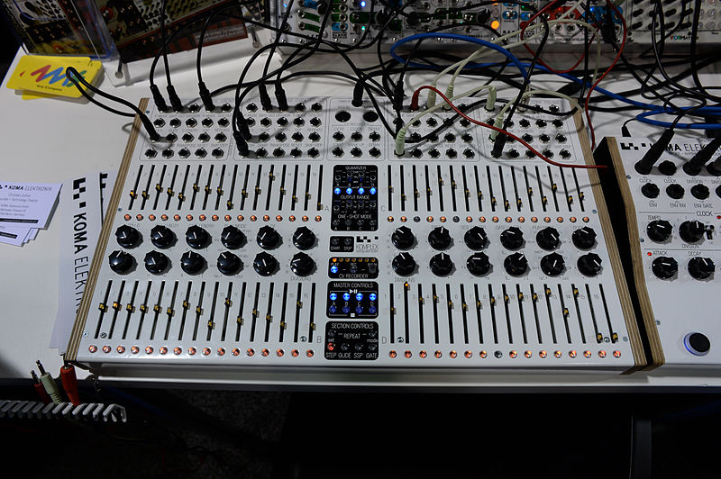 File:Koma Komplex Sequencer - 2015 NAMM Show.jpg