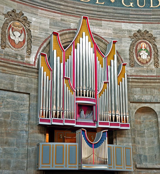 File:Kopenhagen Marmorkirken Orgel 4.jpg