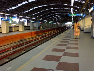 Netaji metro station and the third rail electrification Kudghat.jpg