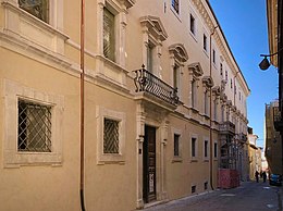 L'Aquila - Palazzo Antonelli Dragonetti 02.jpg