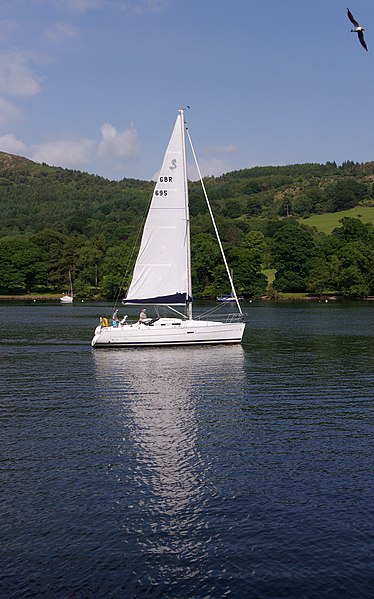 File:Lake Windermere MMB 34 Lakeside.jpg