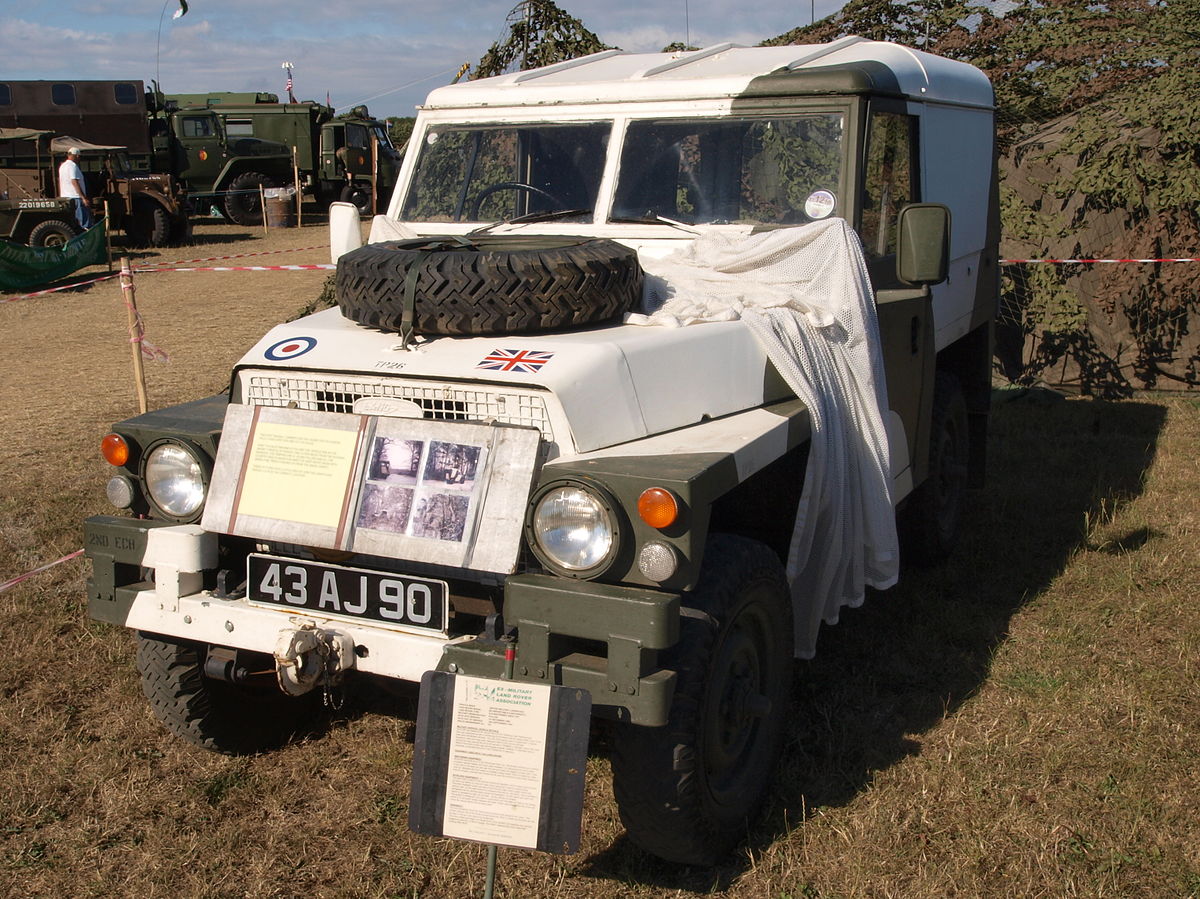 File:Land Rover S111 Lightweight Airportable, G.S. Winterised Hard