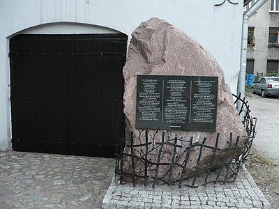 „Roma's Forge” – memorial stone