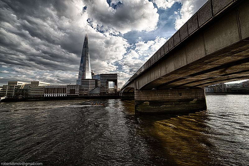File:London Bridge and The Shard - panoramio.jpg