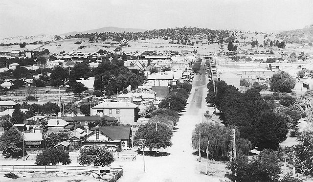 Overlooking Albury from Monument Hill in the 1920s