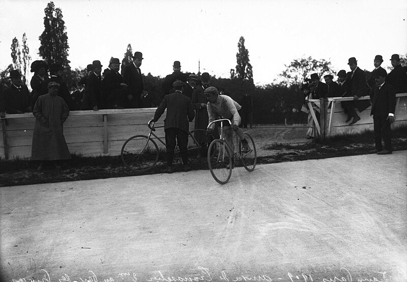 File:Louis Trousselier -Bordeaux-Paris 1909.jpg