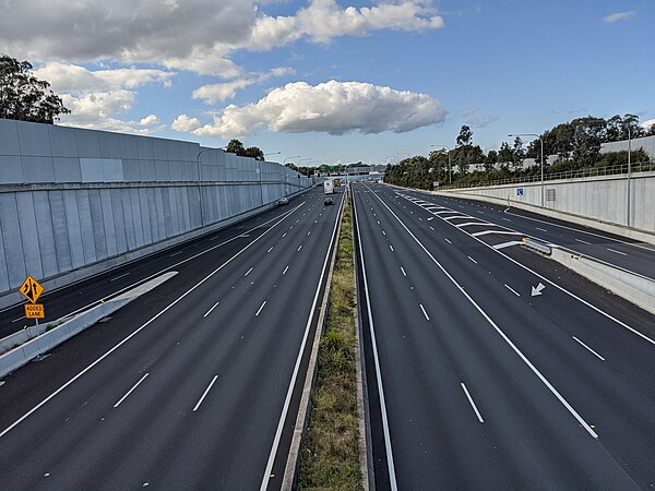 Looking eastbound towards the M8 tunnel portal