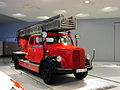 MHV MB LF 3000 Fire Engine 01.jpg