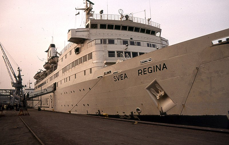 File:MS Svea Regina, SIlja Line (1973).jpg