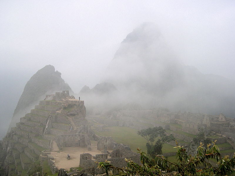 File:Machu Picchu at Dawn.jpg