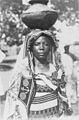 امرأة مورونية من عام 1908