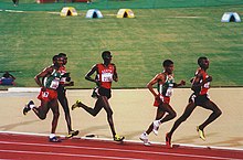 Mens 10000m final sydney olympics 2000.jpg