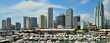 Downtown's Miami as seen from Biscayne Bay in April 2013 Miami (49471683943).jpg