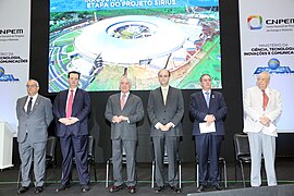 Ministro participa da inauguração do acelerador de partículas Sirius. (45909090641).jpg