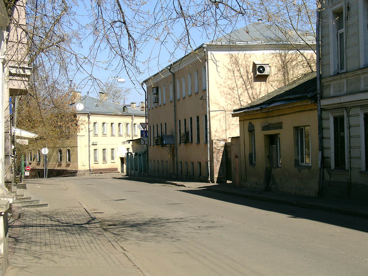 басманный переулок москва