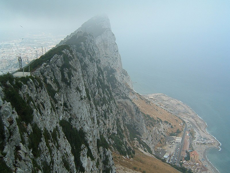 File:Mountain - panoramio.jpg