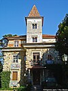 Museu da Cerâmica (ceramics museum), located in an old manor house.