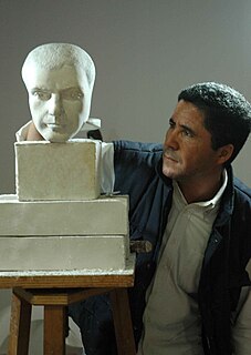 Mustafa Arruf Spanish sculptor