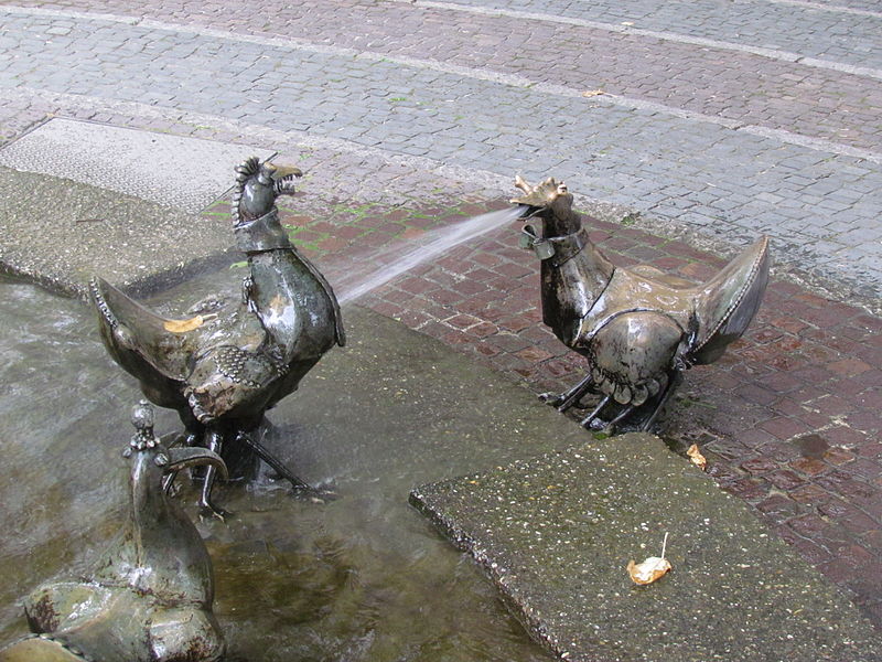 File:Neustadt Elwedritsche-Brunnen 09 (fcm).jpg