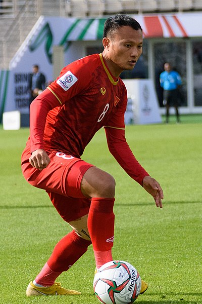 Trọng Hoàng playing for Vietnam at the 2019 AFC Asian Cup