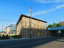 Niagara Şelalesi customhouse.jpg