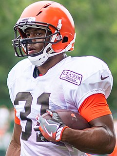 Nick Chubb 2018 (cropped) .jpg