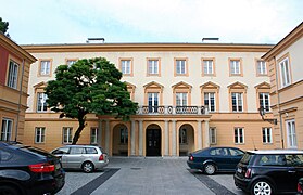 Embassy building used from 1925–1945