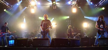 Americana by The Offspring was the longest-running UK Rock & Metal Albums Chart number-one album of 1999, spending 17 weeks atop the chart. Offspringlive.jpg