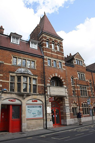 File:Old Fire Station (formerly Corn Exchange), George Street (geograph 4239298).jpg