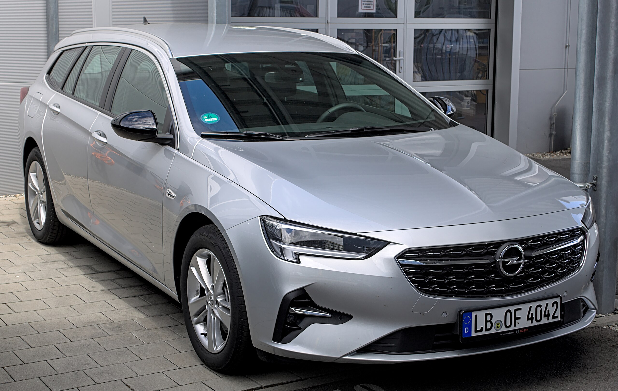 Opel Insignia B Sports Tourer used buy in Pfullingen Price 17500 eur -  Int.Nr.: 3117 SOLD