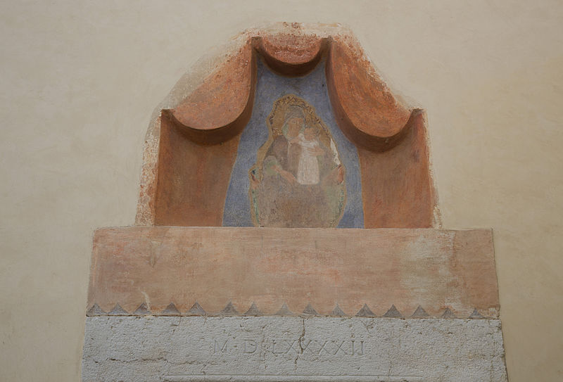 File:Ospizio Madonna.JPG