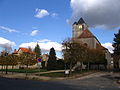 English: The Roman Catholic church of Ozouer-le-Voulgis, Seine-et-Marne, France. Français : L'église catholique de Ozouer-le-Voulgis, Seine-et-Marne, France.