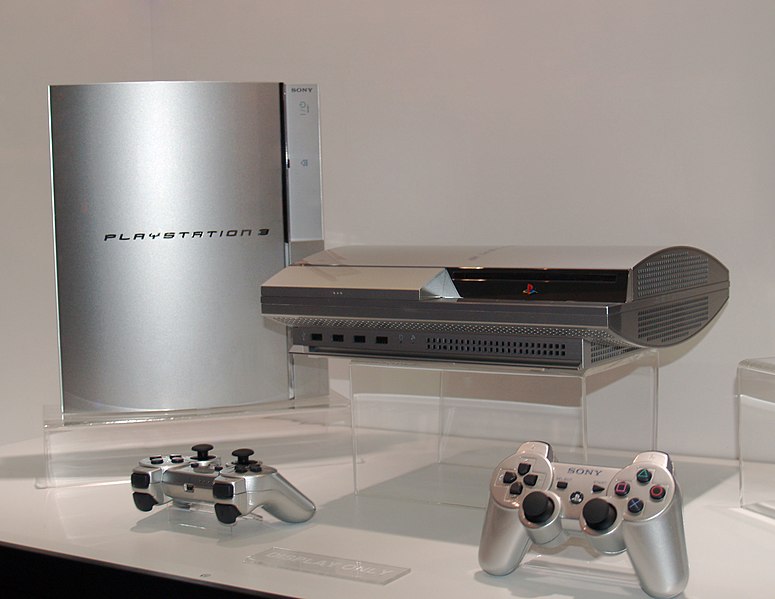 File:PS3s and controllers at E3 2006.jpg