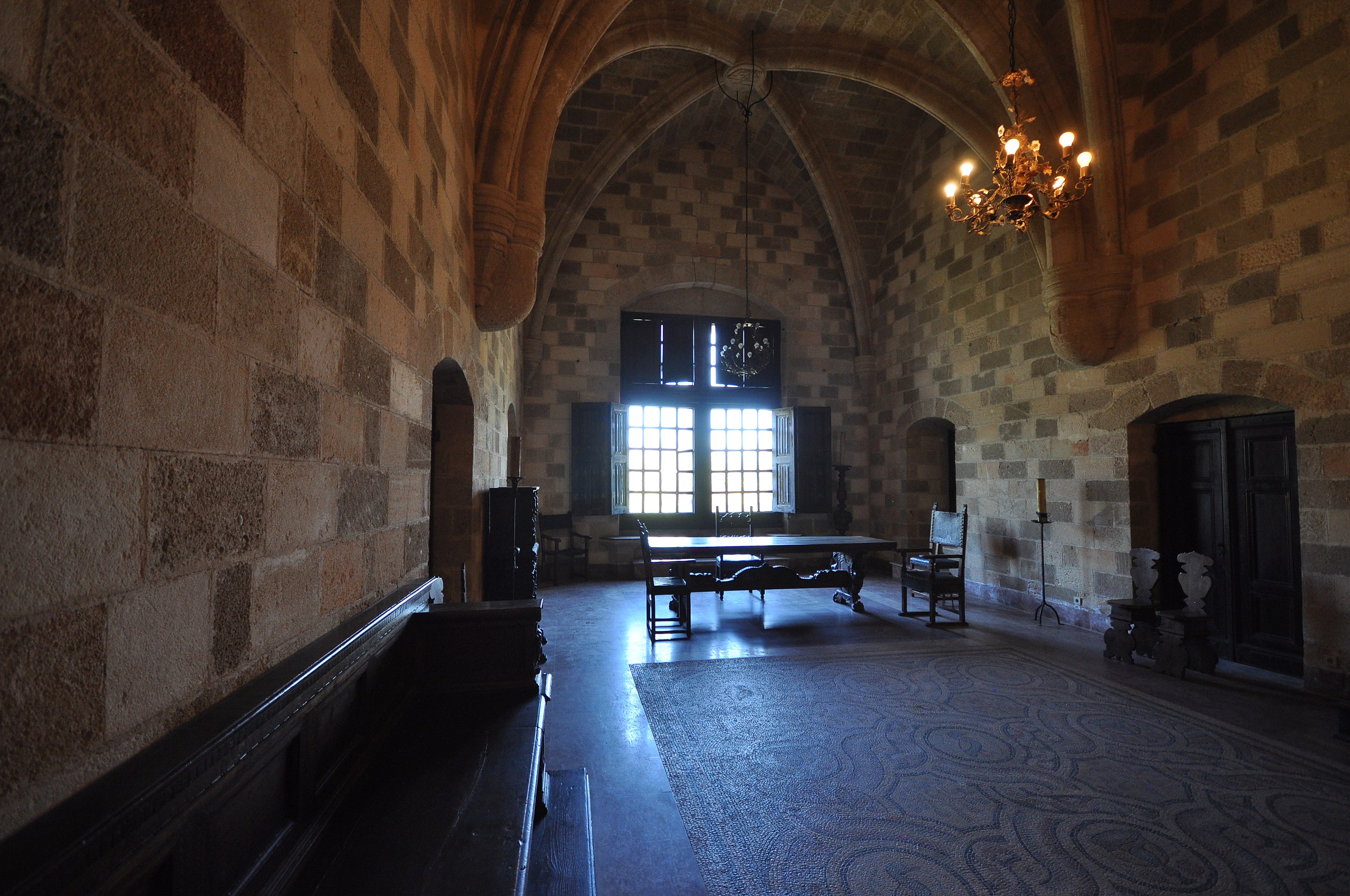 File:Palace of the Grand Master of the Knights of Rhodes (9451883053).jpg -  Wikimedia Commons