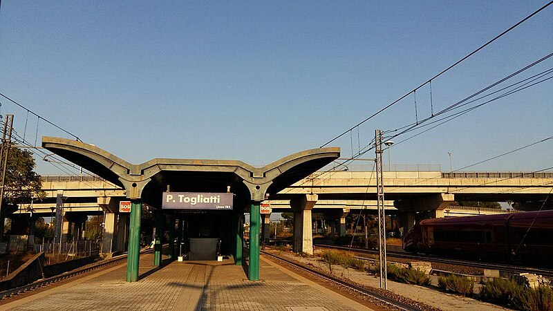 File:Palmiro Togliatti railway station.11.jpg