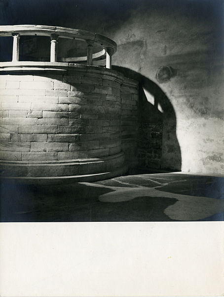 File:Paolo Monti - Serie fotografica (Aquileia, 1949) - BEIC 6355812.jpg