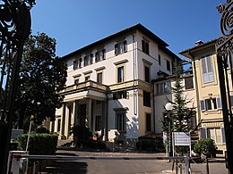 Piazzale donatello, villa donatello 01.JPG