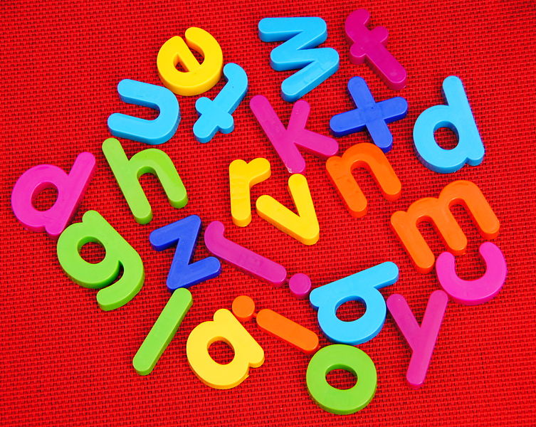 File:Plastic alphabet 13.jpg