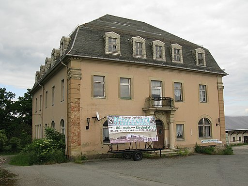 Plauen-Oberlosa, Kirchplatz 19