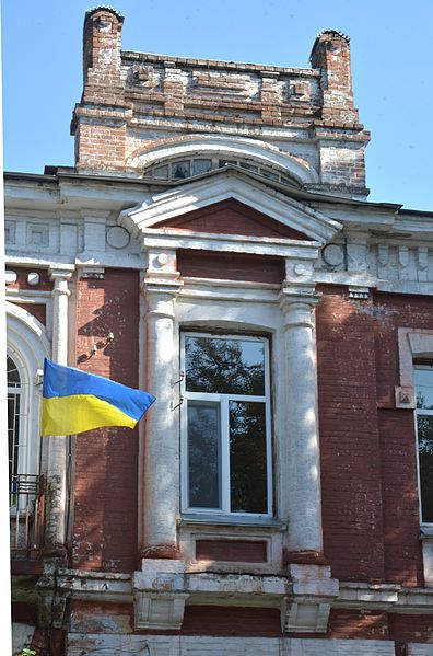 File:Poltava Stritenska (Komsomolska) Str. 43 Mansion of Merchant Panasenko 04 Details (YDS 7312).jpg