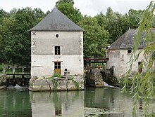 Fichier:Pont-de-Ruan_-_Moulin_(2010)_2.jpg