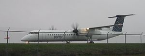 Porter Airlines Dash-8 at Ottawa Macdonald-Car...