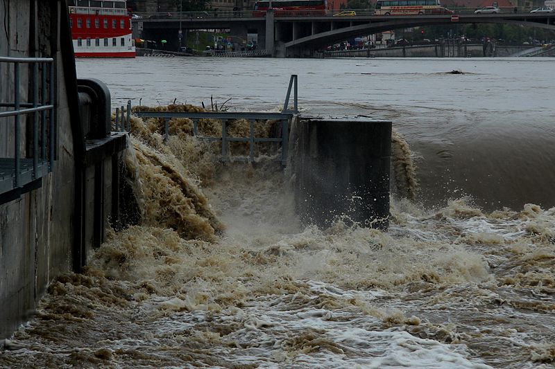 File:Povodně v Praze, K, 40.jpg