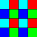 La reparació RGBE utilitza un quart color, cian, així com el vermell, verd i blau