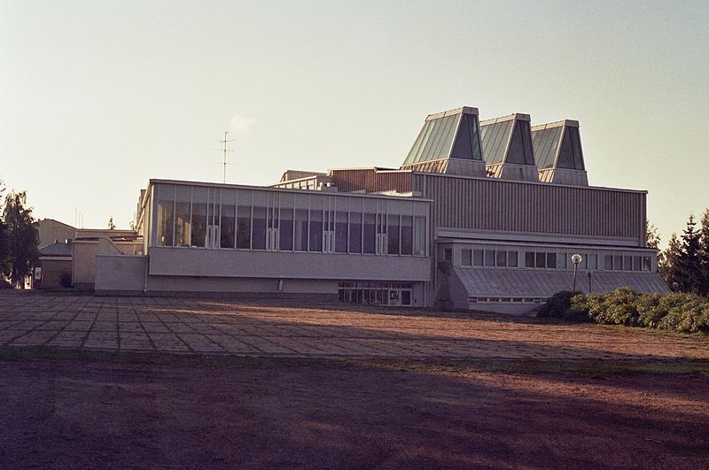 File:Rajakartano building in Tornio Sep2008.jpg