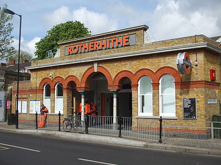 Rotherhithe station building April2010